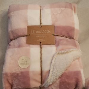 Lila & Jack baby blanket throw